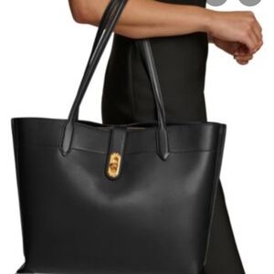 New Donna Karan Turnlock Triple Compartment Bridehampton Bag.